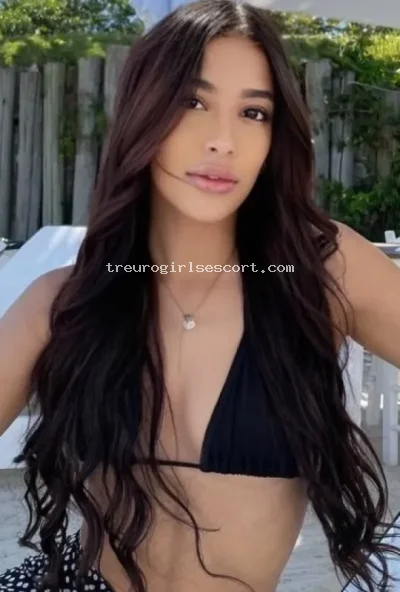 Mia